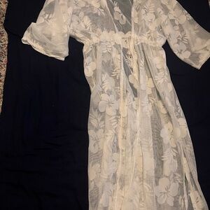 Floral Lace Kimono Robe - Cream